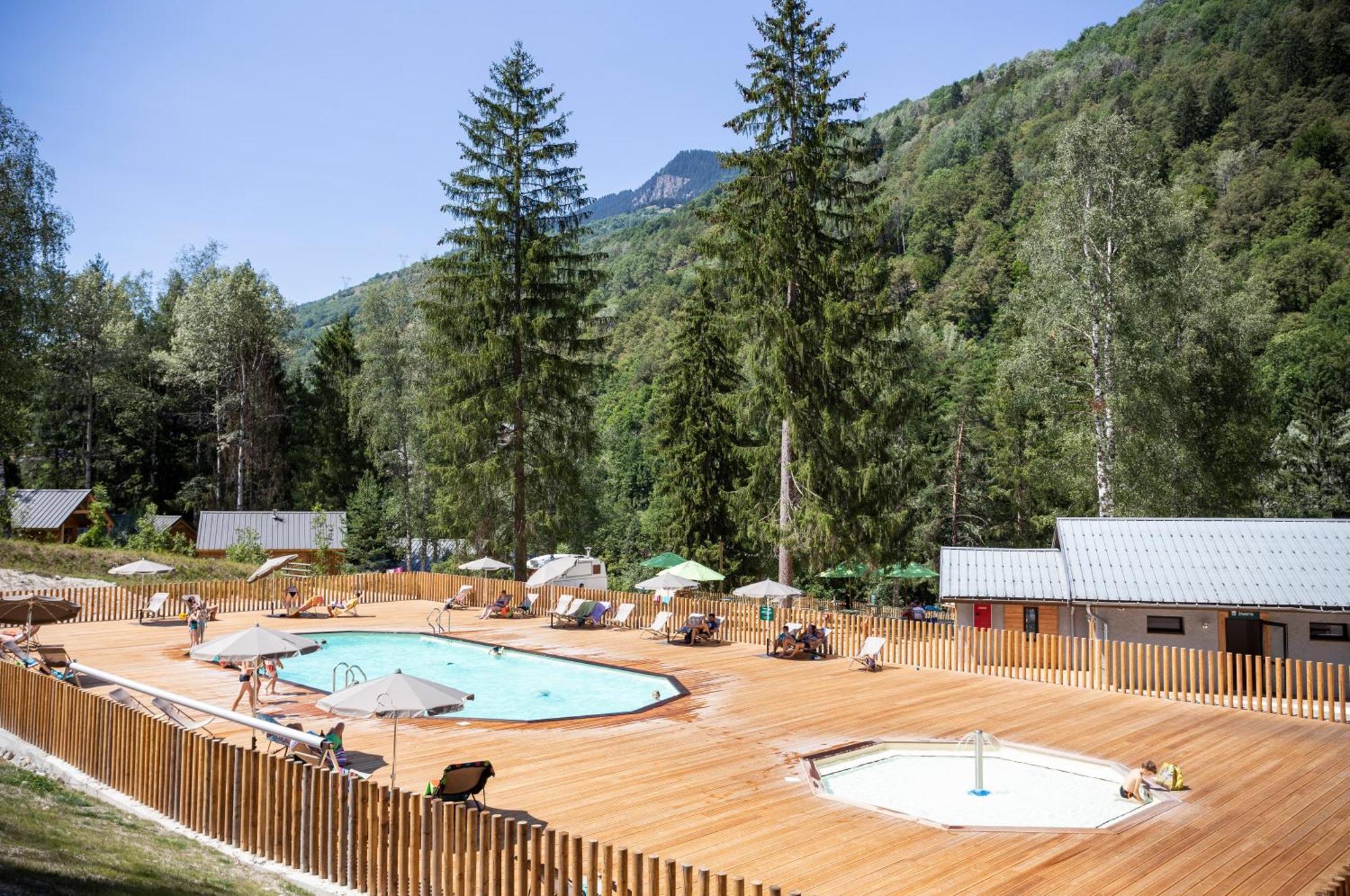 Huttopia En Vanoise * Bozel